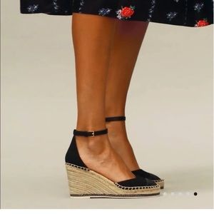 Tory Burch - new with box